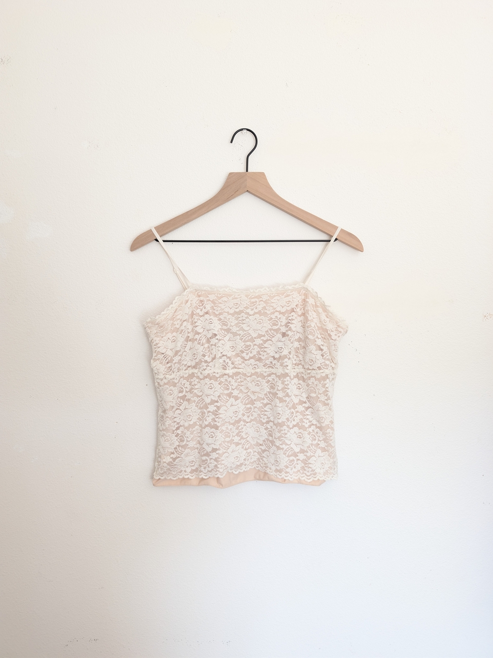 New York & Company Vintage Lace Camisole in Cream